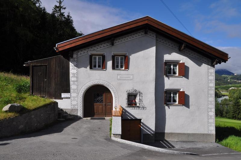 Guardamunt Villa Scuol Exteriör bild